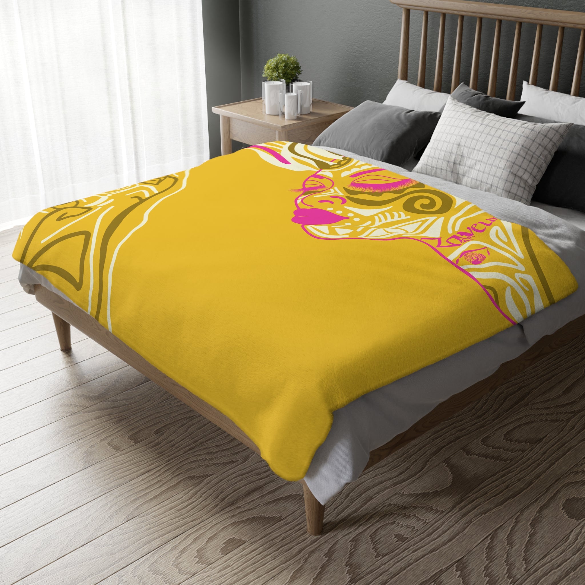Queen of Phoenix Abstract Golden Face Profile blanket | Two-sided velveteen microfiber blanket